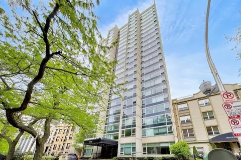 2728 N Hampden Ct #1701, Chicago, IL 60614