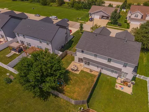513 Wild Turkey Ln, Normal, IL 61761 photo 32