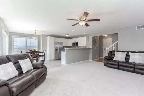 513 Wild Turkey Ln, Normal, IL 61761 photo 7