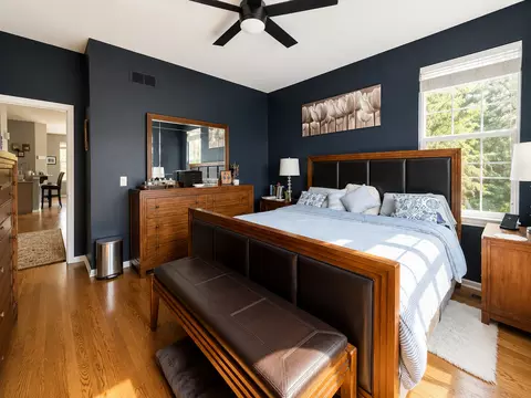 Bedroom - 394 Broadmoor Ln, Bartlett, IL 60103 photo 1 of 3