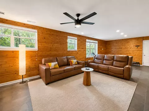 Living - 394 Broadmoor Ln, Bartlett, IL 60103 photo 5 of 6