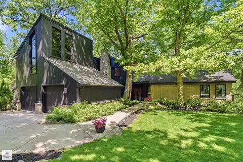 1341 Kenilwood Ln, Riverwoods, IL 60015
