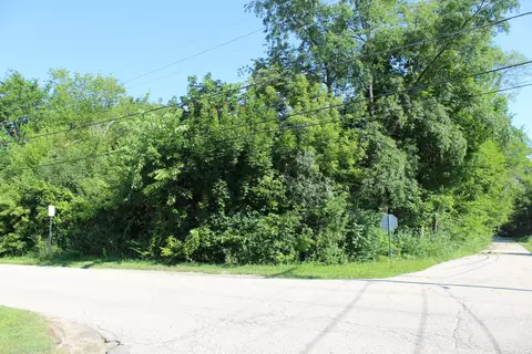 31918 Hillside Dr, Lakemoor, IL 60051 photo 4