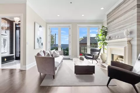 Living - 1634 W Surf St, Chicago, IL 60657 photo 2 of 11