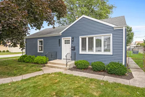 5328 Alexander Pl, Oak Lawn, IL 60453