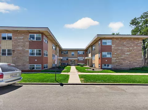 7545 W Belden Ave #3, Elmwood Park, IL 60707