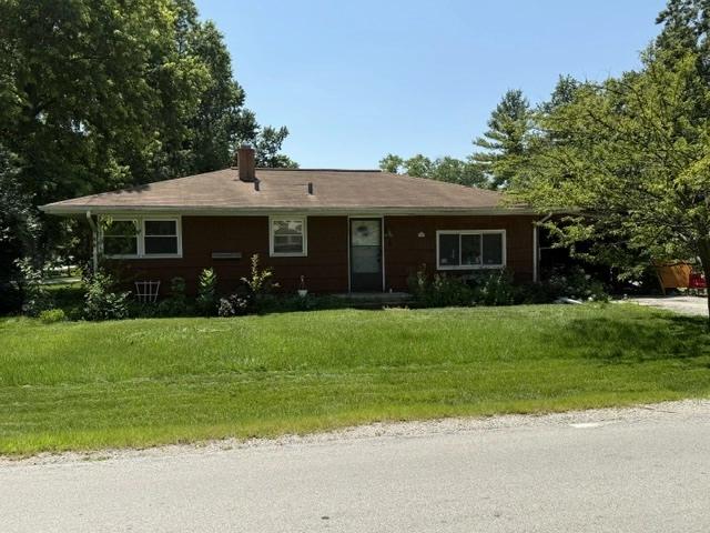 6100 Pershing Ave, Downers Grove, IL 60516