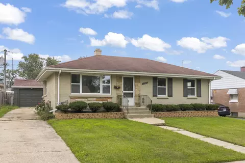 Exterior - 1524 Harding Ave, Berkeley, IL 60163 photo 2 of 7