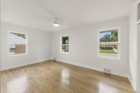 Bedroom - 1524 Harding Ave, Berkeley, IL 60163 photo 1 of 3