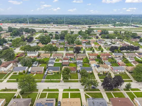 View/Area - 1524 Harding Ave, Berkeley, IL 60163 photo 5 of 12