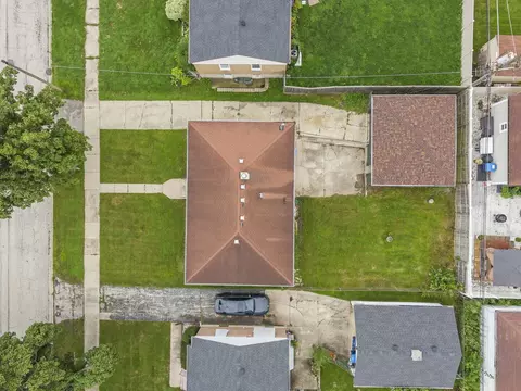 View/Area - 1524 Harding Ave, Berkeley, IL 60163 photo 2 of 12