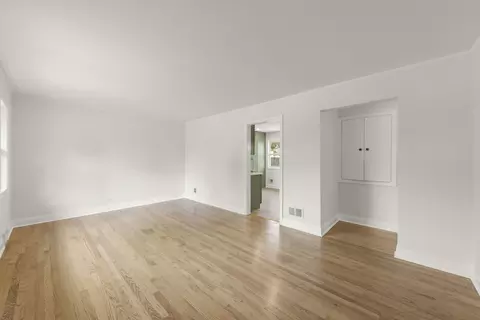 Living - 1524 Harding Ave, Berkeley, IL 60163 photo 2 of 5