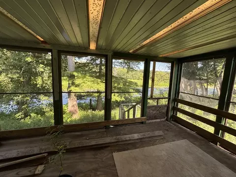 Exterior - 16379 Ebson Rd, Fulton, IL 61252 photo 2 of 5