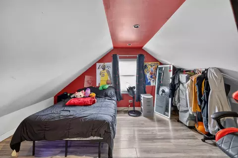 Bedroom - 5912 Prospect Ave, Berkeley, IL 60163 photo 3 of 4