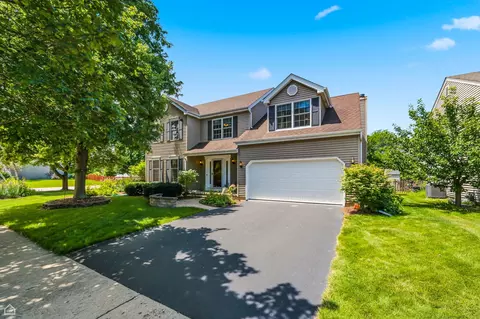 2920 Compton Rd, Aurora, IL 60504 photo 2