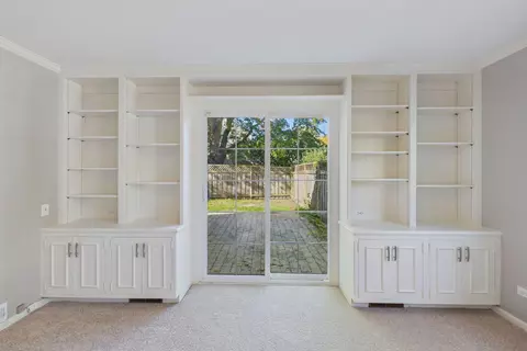 Living - 416 Kenmore Ave, Deerfield, IL 60015 photo 5 of 5