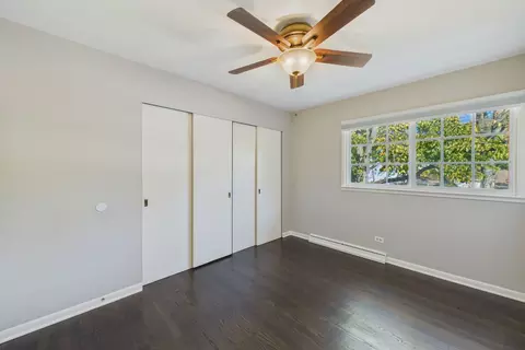 Bedroom - 416 Kenmore Ave, Deerfield, IL 60015 photo 2 of 4