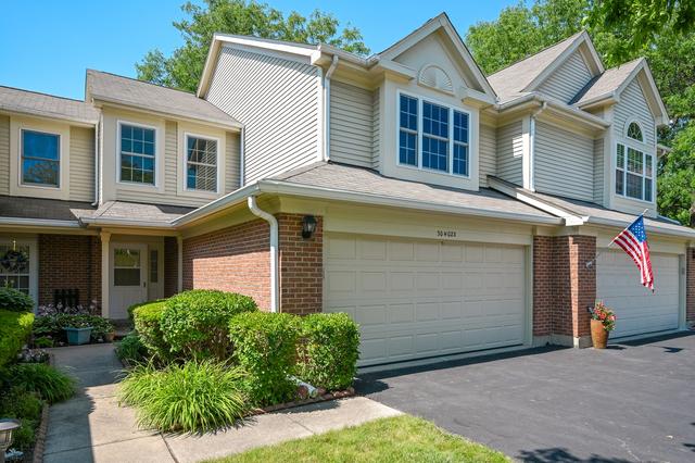 30 W023 Laurel Ct, Warrenville, IL 60555