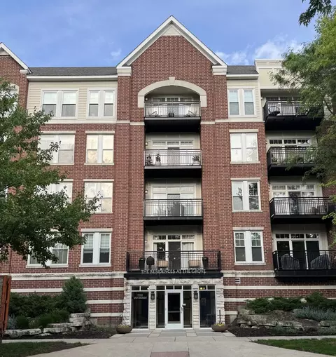 7753 Van Buren St #305, Forest Park, IL 60130