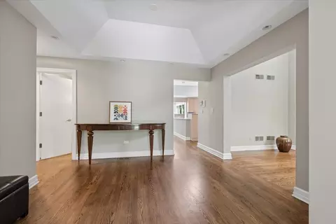 394 Ramsay Rd, Deerfield, IL 60015 photo 4