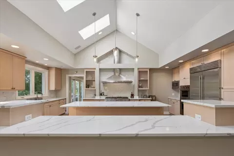 394 Ramsay Rd, Deerfield, IL 60015 photo 7