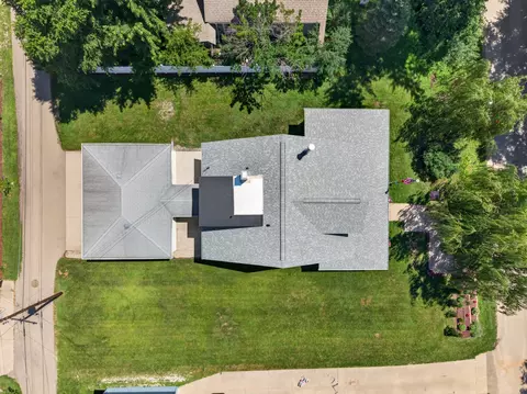 View/Area - 940 E Main St, Ottawa, IL 61350 photo 1 of 2