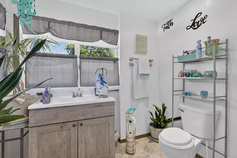 Bath - 940 E Main St, Ottawa, IL 61350 photo 1 of 5