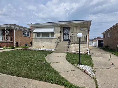 601 Yates Ave, Calumet City, IL 60409