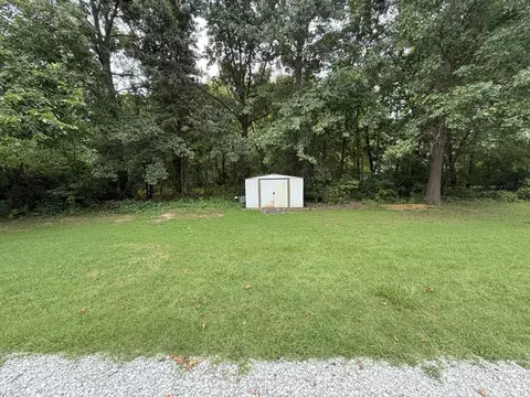 6671 Main St, Logan, IL 62856 photo 7