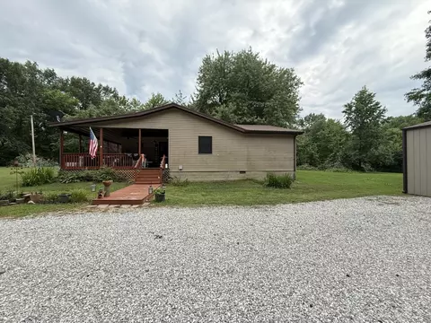 6671 Main St, Logan, IL 62856 photo 10