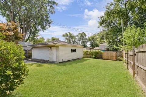 Exterior - Undisclosed, Worth, IL 60482 photo 3 of 3