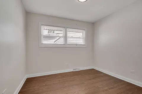 Bedroom - Undisclosed, Worth, IL 60482 photo 5 of 5