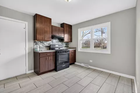 1537 W 165th St, Markham, IL 60426 photo 6