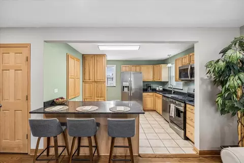 Kitchen - 1527 N Wolf Rd, Berkeley, IL 60163 photo 1 of 2