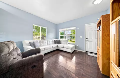 2710 Hoffman St, Plano, IL 60545 photo 7