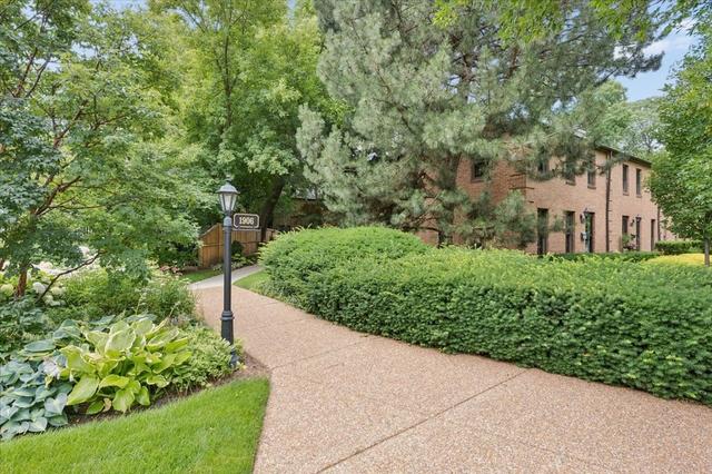 1906 Lincoln St #C, Evanston, IL 60201