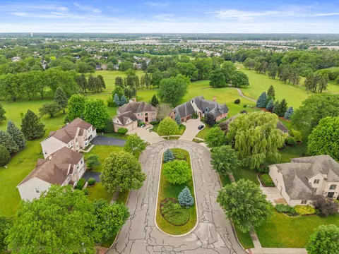 View/Area - 632 Philip Dr, Bartlett, IL 60103 photo 7 of 8