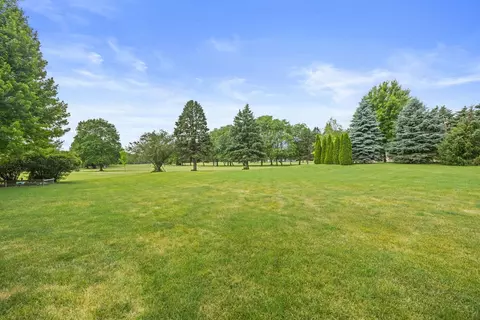 Exterior - 632 Philip Dr, Bartlett, IL 60103 photo 3 of 3