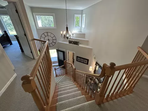 829 Kent Cir, Bartlett, IL 60103 photo 16