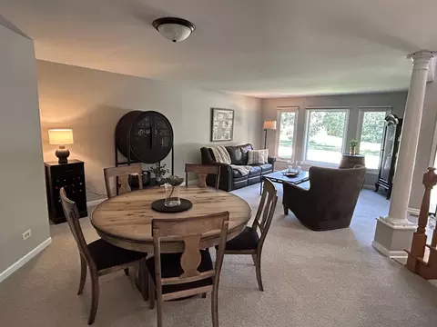 829 Kent Cir, Bartlett, IL 60103 photo 11
