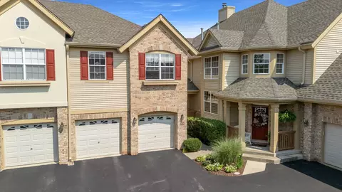 1504 Spyglass Cir, Palos Heights, IL 60463
