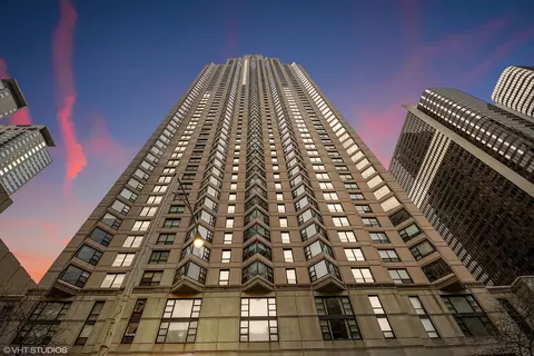 401 E Ontario St #2601, Chicago, IL 60611