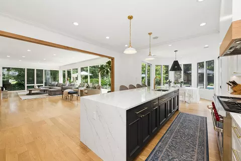 911 Oak Dr, Glencoe, IL 60022 photo 11