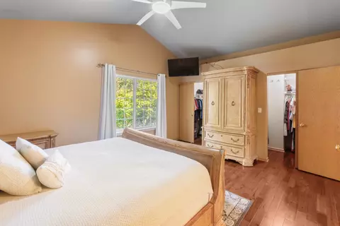 Bedroom - 1930 Rochelle Ct, Wheeling, IL 60090 photo 2 of 3