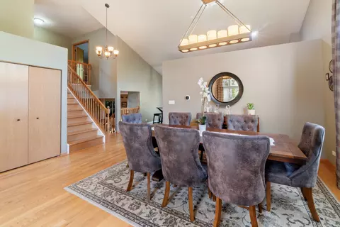 Dining - 1930 Rochelle Ct, Wheeling, IL 60090 photo 1 of 4