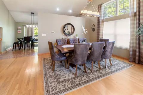 Dining - 1930 Rochelle Ct, Wheeling, IL 60090 photo 2 of 4