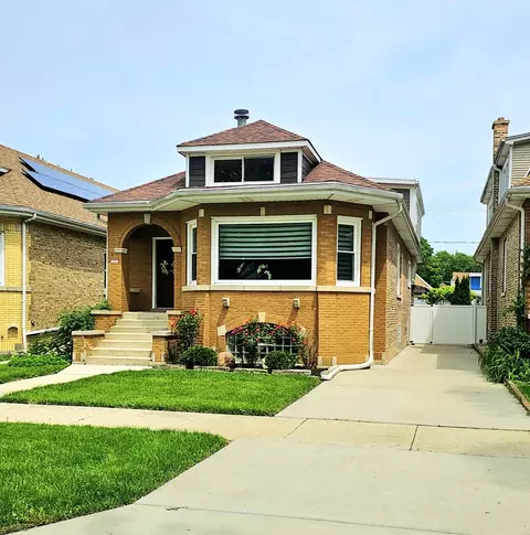 2937 N 74th Ct, Elmwood Park, IL 60707