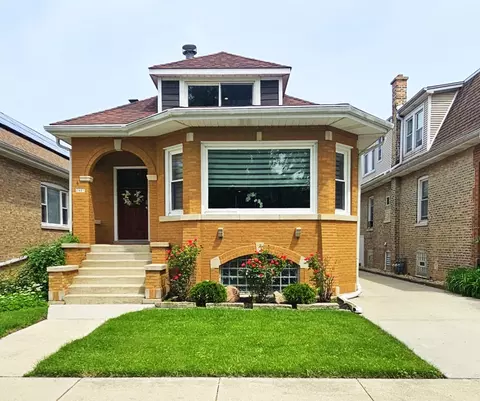 2937 N 74th Ct, Elmwood Park, IL 60707