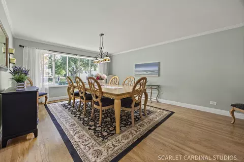 446 Hamilton Dr, Wheaton, IL 60189 photo 9
