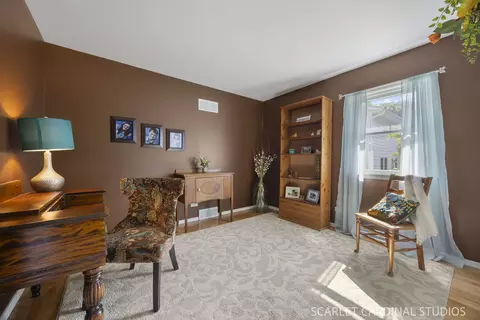 446 Hamilton Dr, Wheaton, IL 60189 photo 15